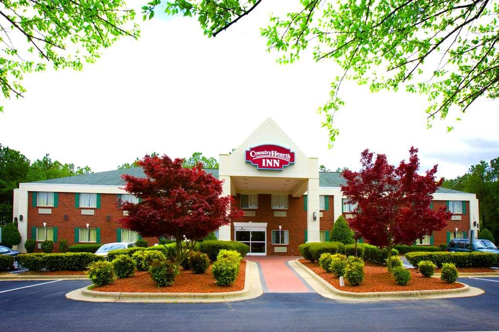 Country Hearth Inn Of Knightdale מראה חיצוני תמונה