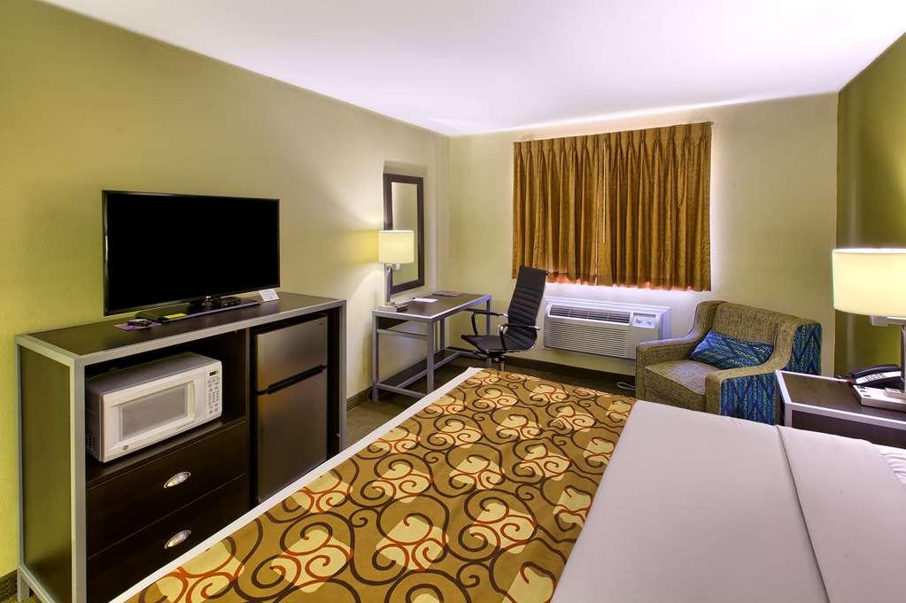 Country Hearth Inn Of Knightdale חדר תמונה