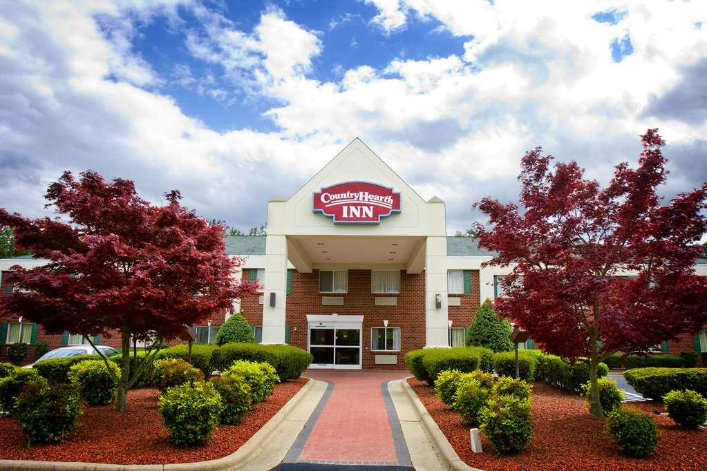 Country Hearth Inn Of Knightdale מראה חיצוני תמונה