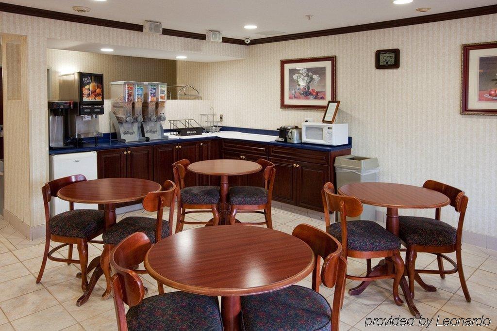 Country Hearth Inn Of Knightdale מסעדה תמונה