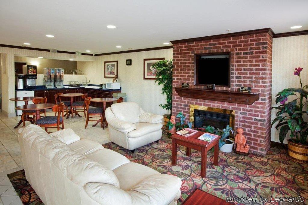 Country Hearth Inn Of Knightdale מראה פנימי תמונה