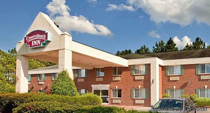 Country Hearth Inn Of Knightdale מראה חיצוני תמונה